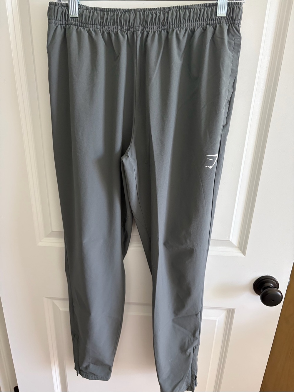 GYMSHARK Men's Gray Performance Track Pants - Medium